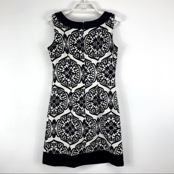 Jessica Howard Medallion Shift Summer Dress. - Picture 8 of 8